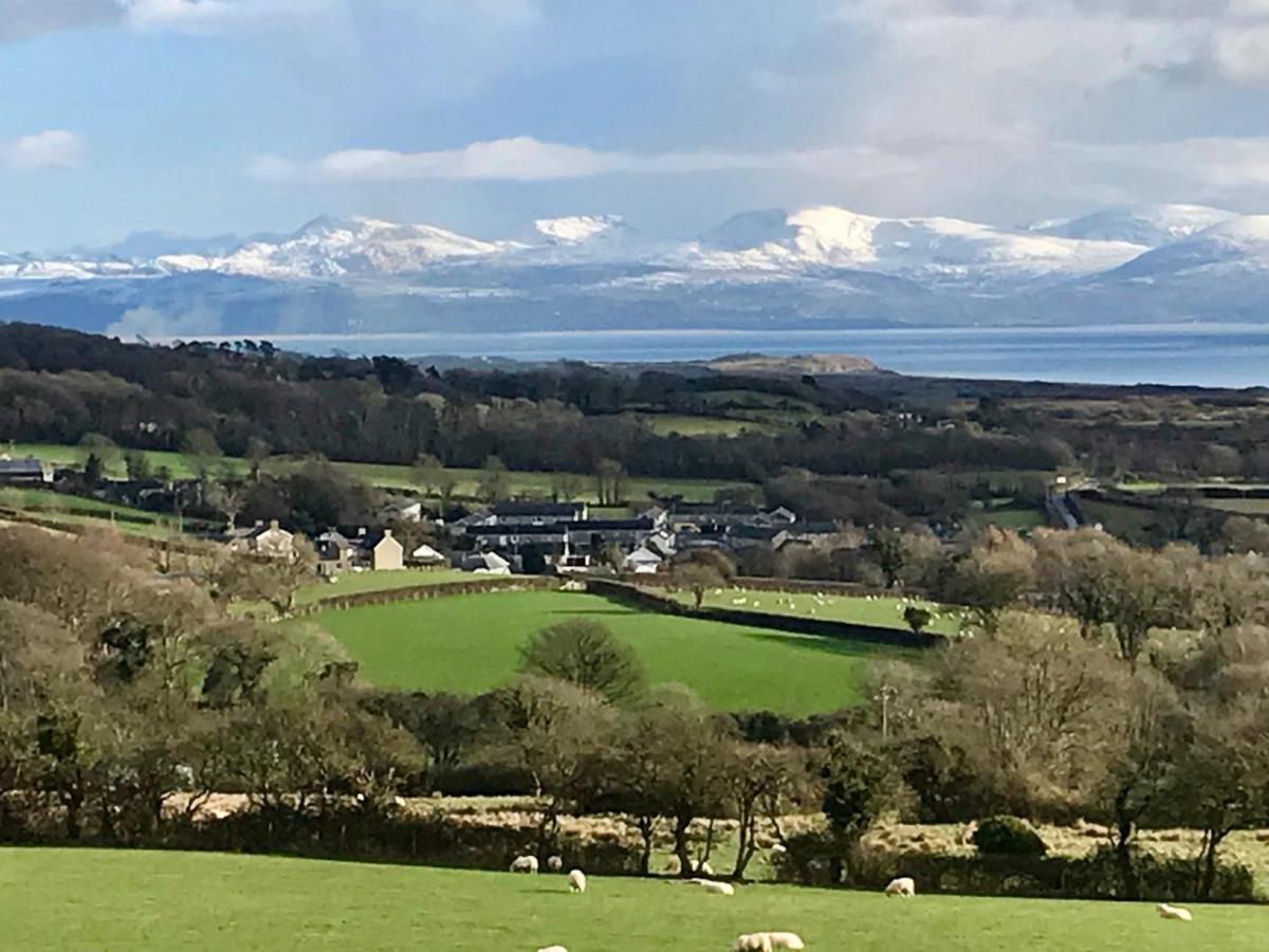 Villa Snowdon Bay - North Wales - Stunning Llyn Peninsula Mountain & Ocean Views - Wilde Retreats Pwllheli Exterior foto