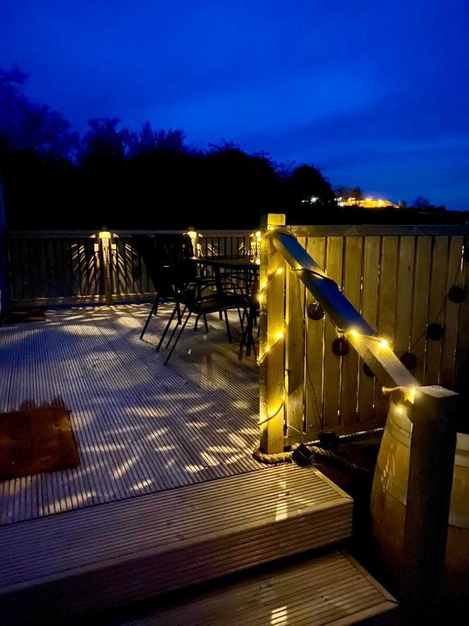 Villa Snowdon Bay - North Wales - Stunning Llyn Peninsula Mountain & Ocean Views - Wilde Retreats Pwllheli Exterior foto